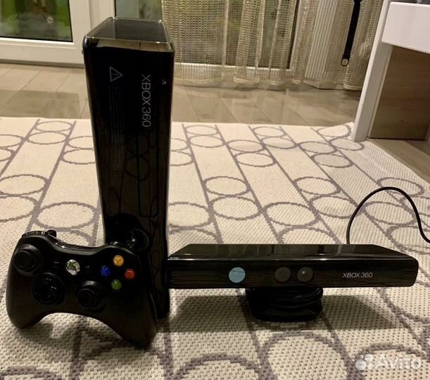 Xbox 360 S Console