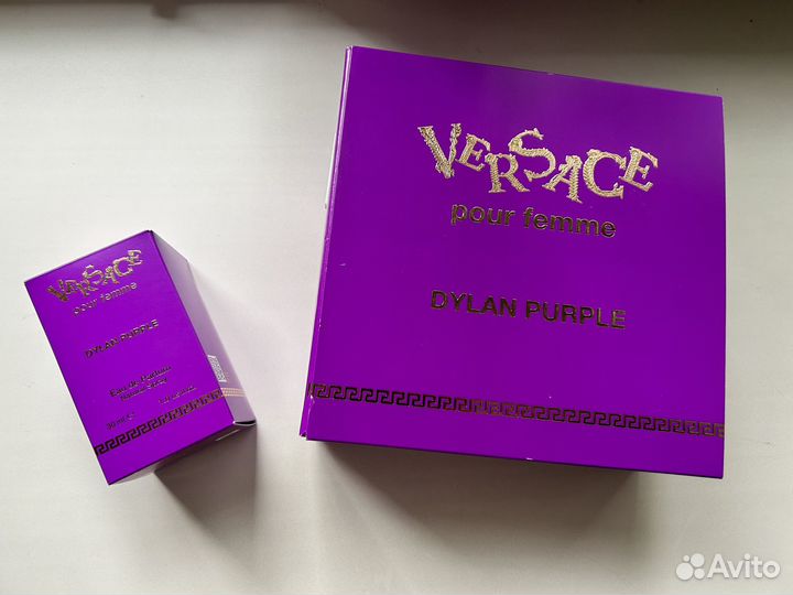 Парфюм Versace Dylan Purple