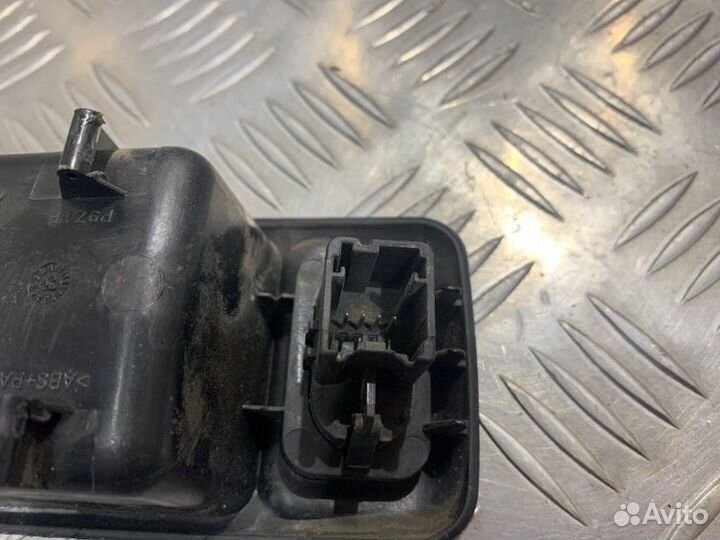 Кнопка стеклоподъемника правая Ford Focus 2 седан