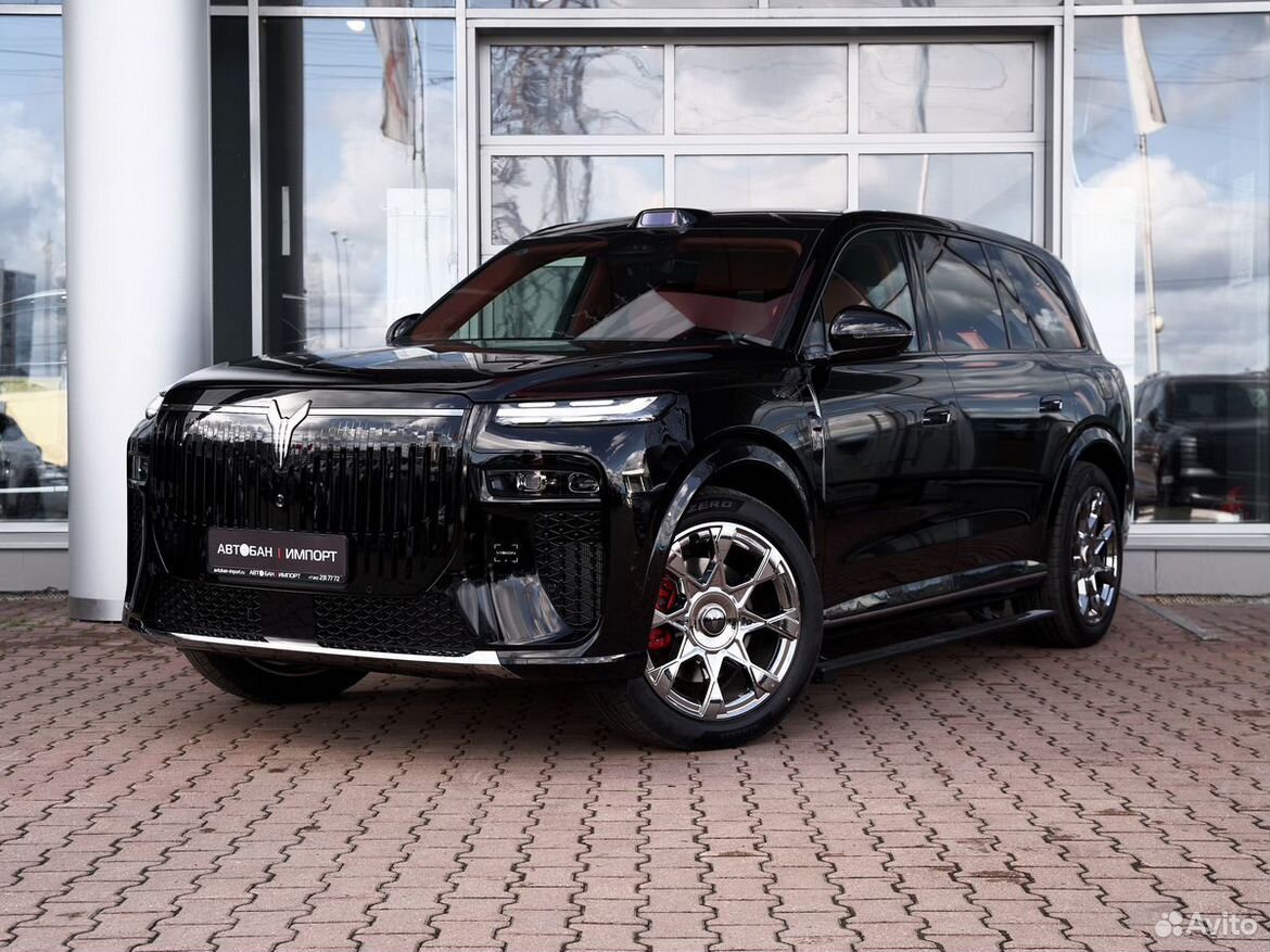 Voyah Taishan X8 1.5 AT, 2026