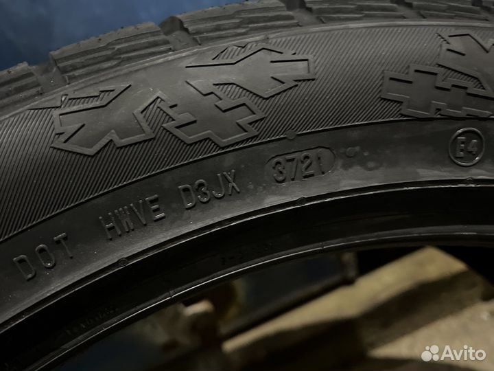 Continental ContiCrossContact Winter 275/40 R22 108V