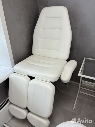 Педикюрное кресло