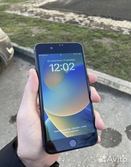 iPhone 8 Plus, 128 ГБ