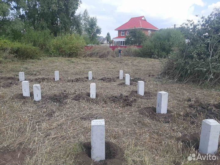 Забивка жб свай под 1-эт дом из бревна