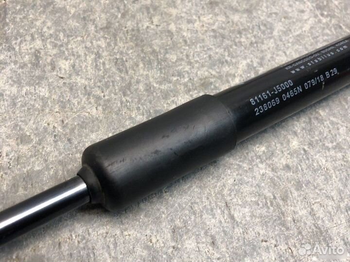 Амортизатор капота Kia Stinger Gt