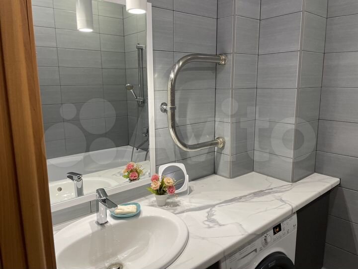 3-к. квартира, 74,3 м², 2/16 эт.