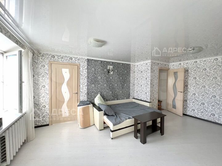 3-к. квартира, 56 м², 5/5 эт.