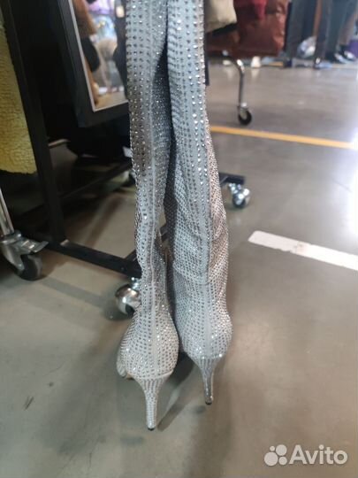 Новые женские остроносые сапоги со стразами, р 38