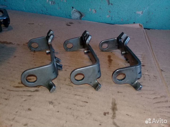 Рычаг возвратный механизма кпп Chery Amulet A15