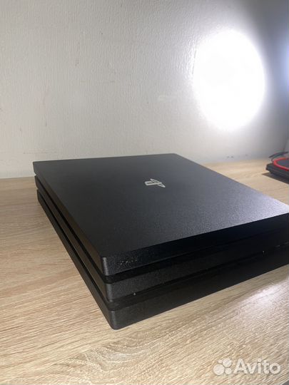 Sony PS4 pro 1tb
