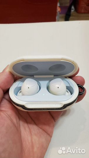 Наушники samsung galaxy buds