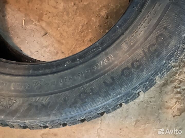 Gislaved Nord Frost 200 165/65 R15 92T