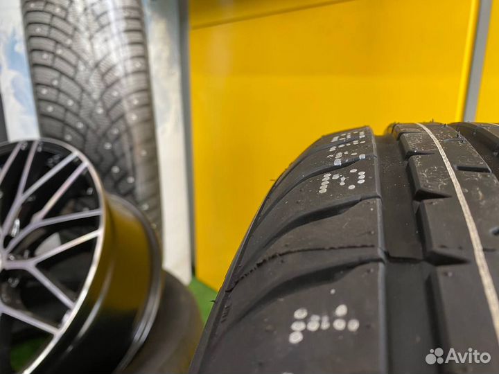 DoubleStar Maximum DH03 175/65 R15 84H