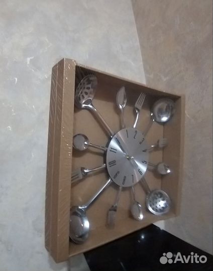 Часы настенные