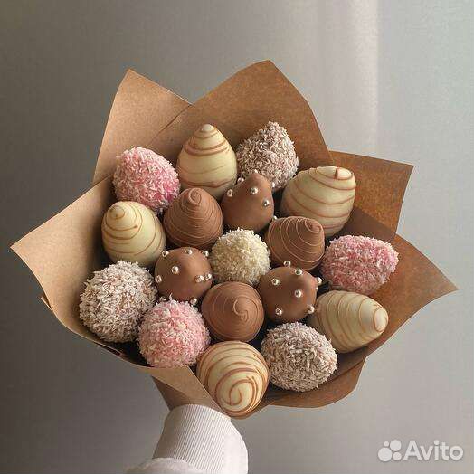 Клубника в шоколаде букет