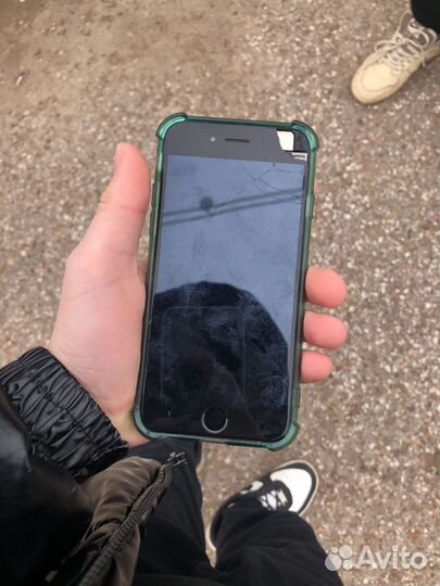 iPhone 6, 32 ГБ