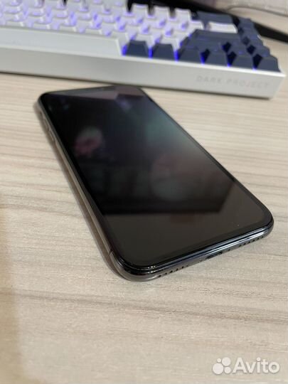 iPhone X, 64 ГБ