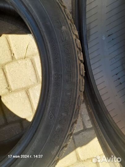 Nokian Tyres Hakkapeliitta 9 235/45 R18