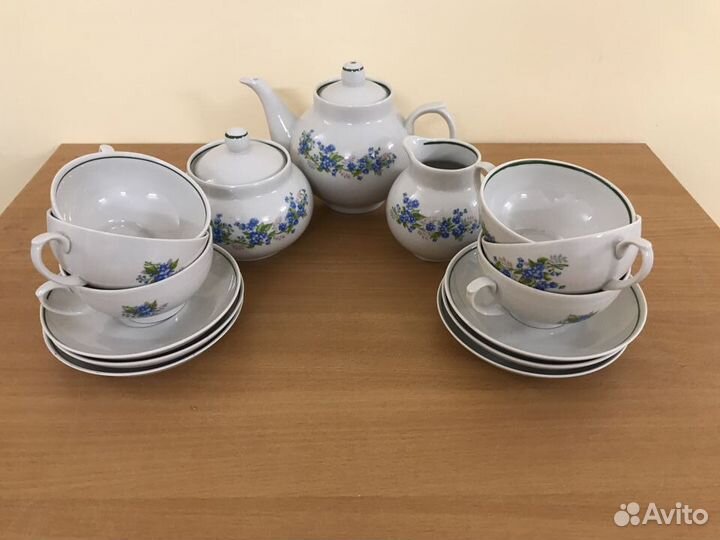 Чайно-кофейный сервиз на 6 персон из СССР