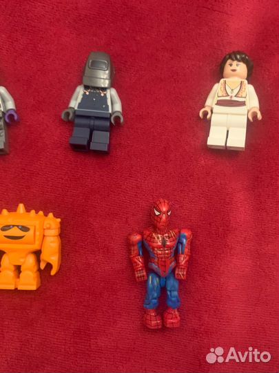 Лего мини фигурки