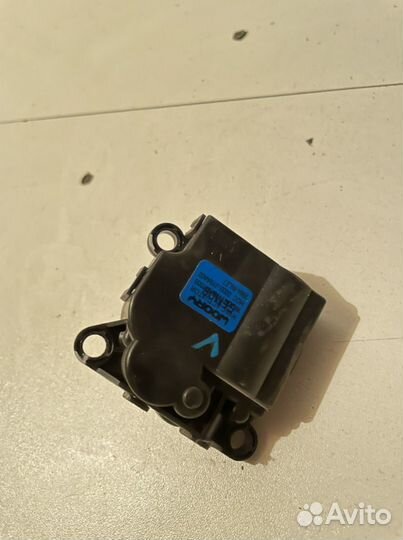 Сервопривод заслонки печки Kia Sportage 3