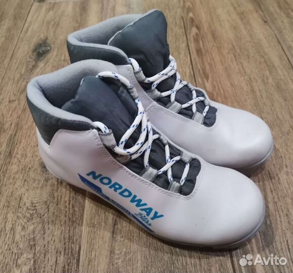 Лыжные ботинки 35 размера