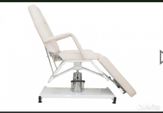 Косметологическая кушетка