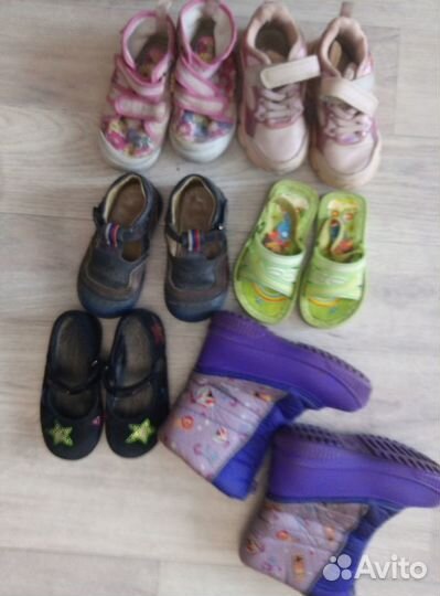 Костюмы для девочки 2-4 года 98 размер и обувь
