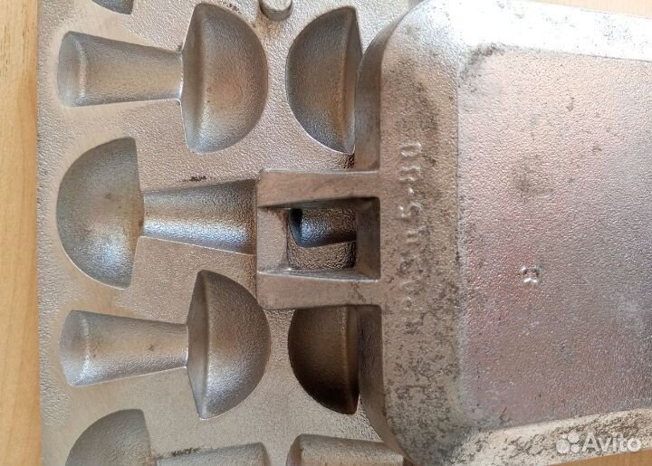 Форма для выпечки вафельница