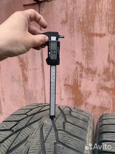 Nokian Tyres Hakkapeliitta R2 SUV 275/45 R20 110