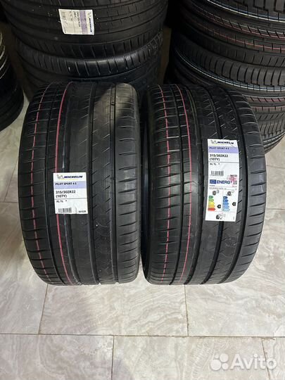 Michelin Pilot Sport 4 S 315/30 R22 107Y