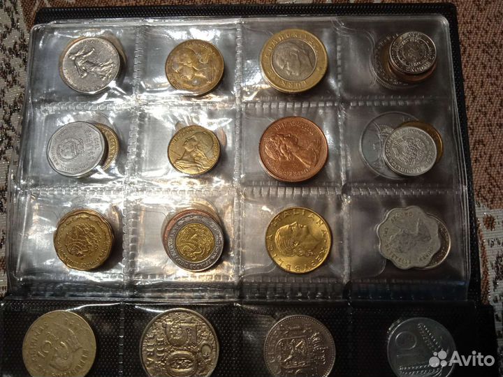 Альбом с монетами