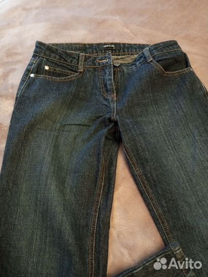 Джинсы новые