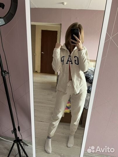 Спортивный костюм женский gap