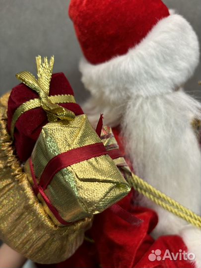 Дед Мороз под елку