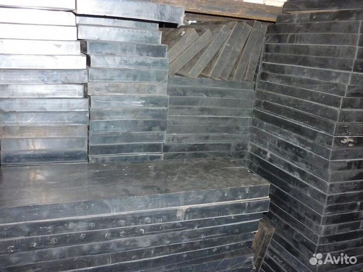 Плита резиновая армированная стальным тросом 6 мм (Техпластина) 1000х250х40 мм