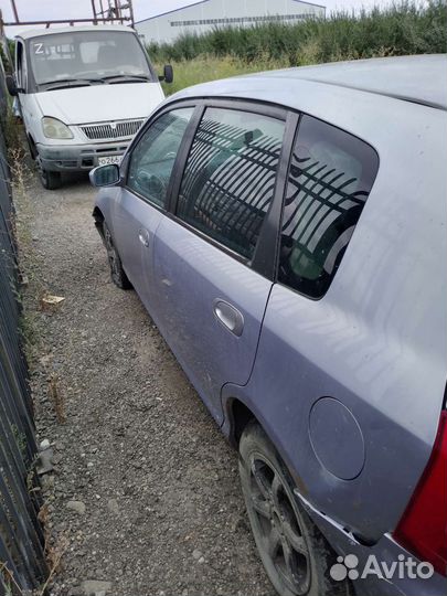 Авторазбор Honda Civic 7 1.5 CVT Хэтчбек Разбор