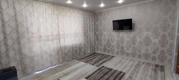 2-к. квартира, 75 м², 3/3 эт.