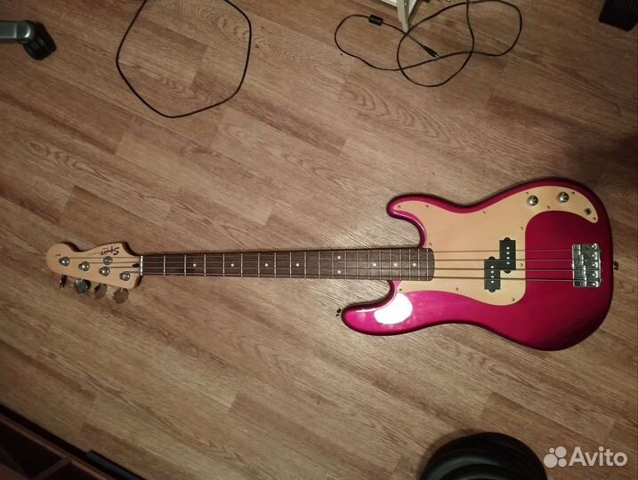 Бас гитара Fender Squier Affinity Precision Bass