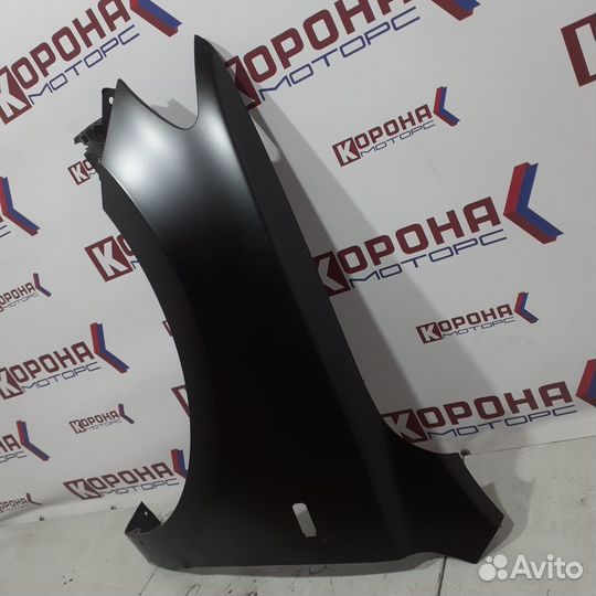 Крыло переднее левое с отверстием под поворотник T