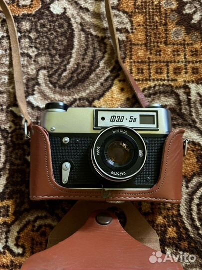 Плёночный фотоаппарат фэд 5В