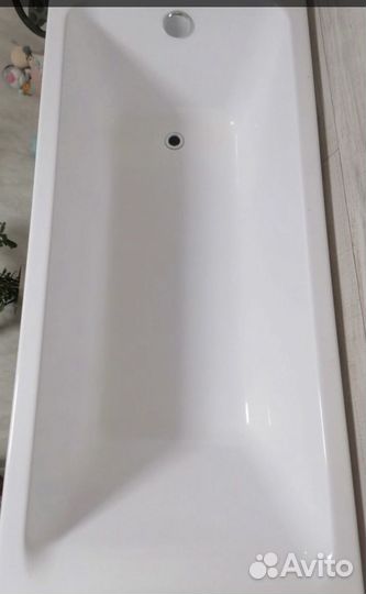 Ванна акриловая бу Радомир