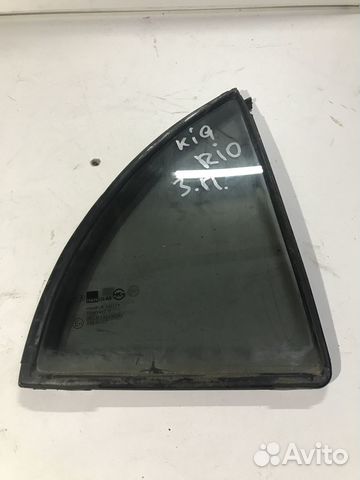 Форточка задняя правая Kia Rio 1
