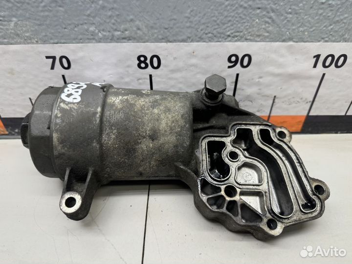 Корпус масляного фильтра Mercedes W670 Vario