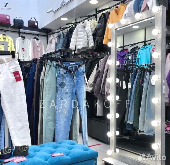 Гримерное зеркало с подсветкой