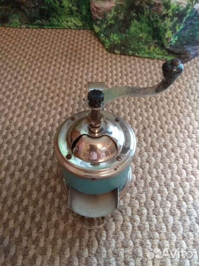 Кофемолка ручная