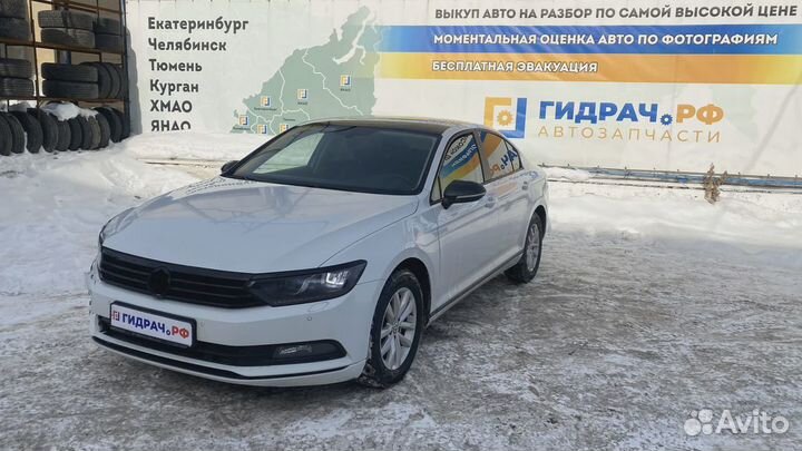 Форсунка омывателя фары Volkswagen Passat (B8) 3G0