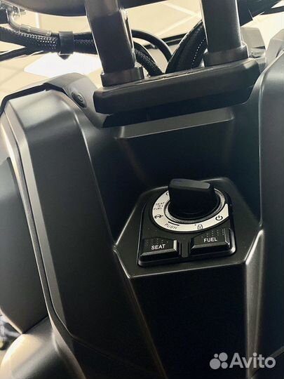 Скутер 300 кубов Regulmoto XDV 4T