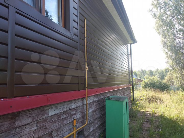 Дом 200 м² на участке 22,5 сот.