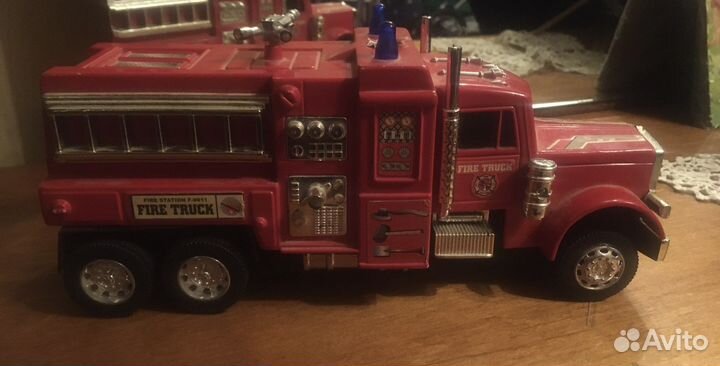 Игрушка пожарная машина